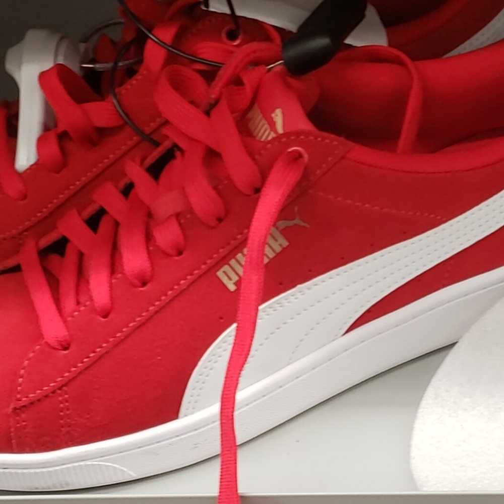 Puma Red Sneakers - Size 10 (NWT)